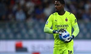 意媒：迈尼昂今早出院正返回米兰，此次住院留观仅为预防性措施